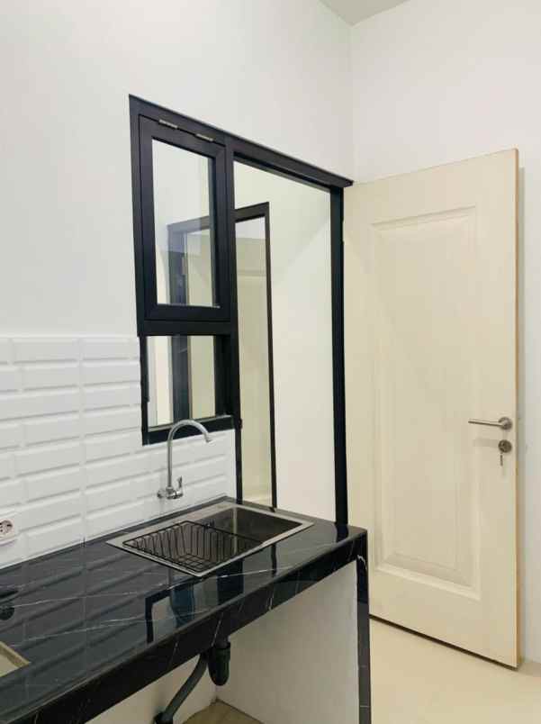 dijual rumah mojokerep menanggal