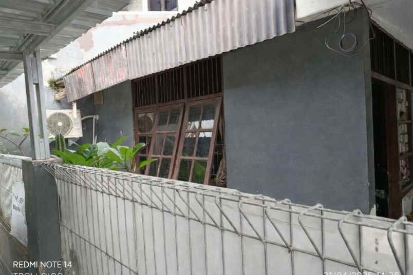 dijual rumah pancoran mas