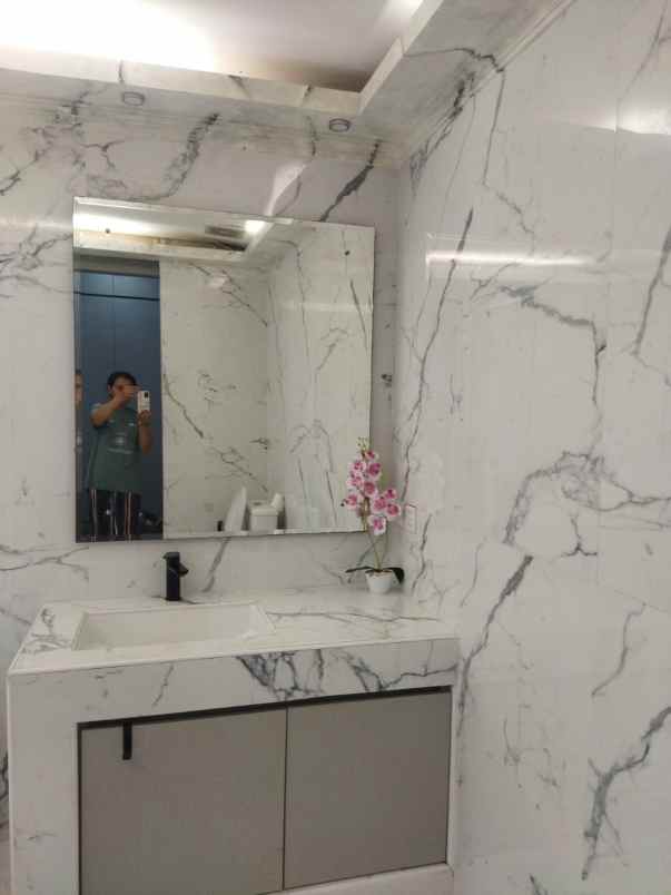 dijual rumah pelangi gading residence