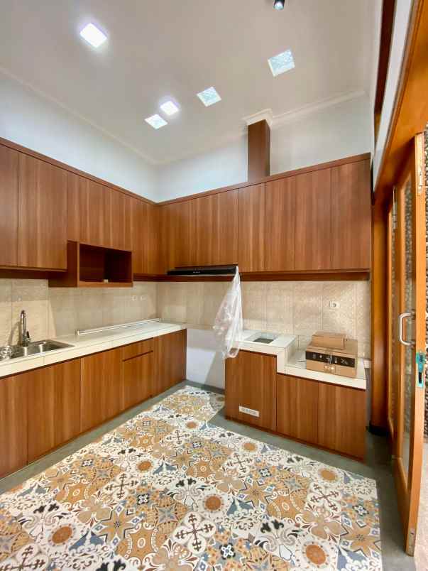 dijual rumah permata jinga suhat malang