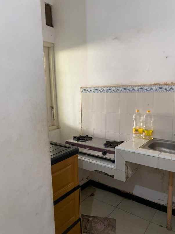 dijual rumah perum sinar waluyo