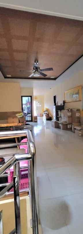 dijual rumah perumahan bulevar hijau