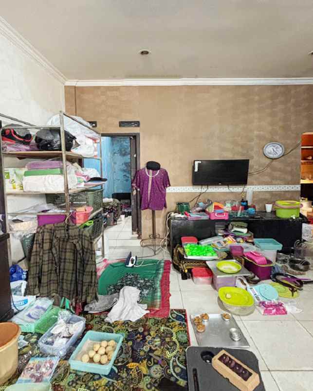 dijual rumah perumahan bumi sari indah