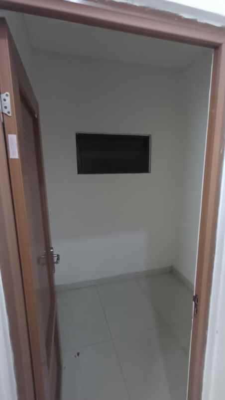 dijual rumah perumahan jakarta garden