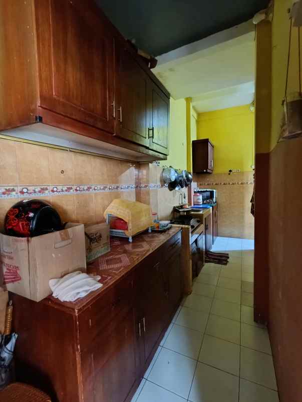 dijual rumah perumahan kalibaru permai