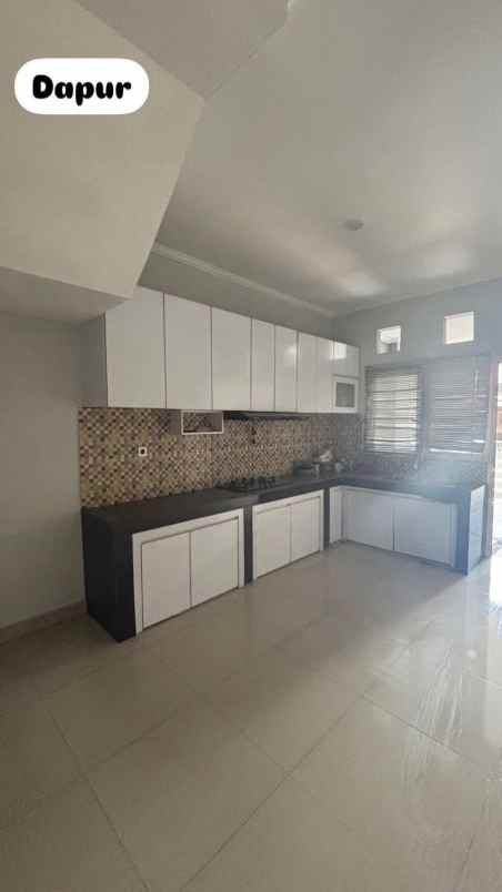 dijual rumah perumahan kemang pratama 2