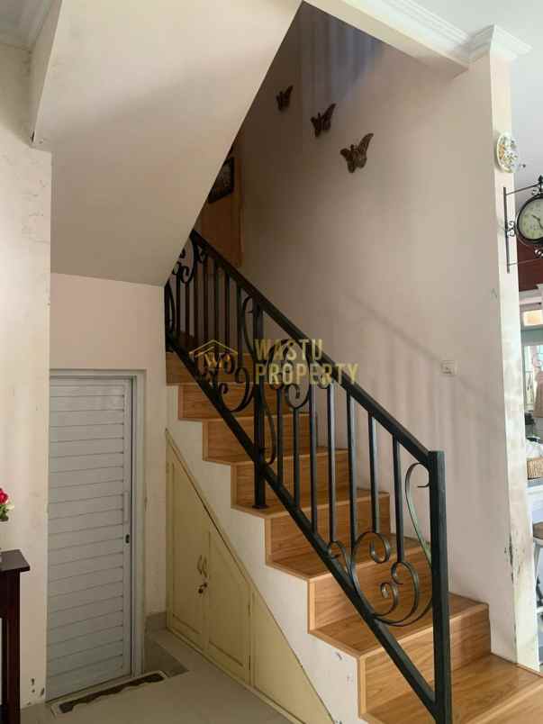 dijual rumah perumahan taman ahnaf