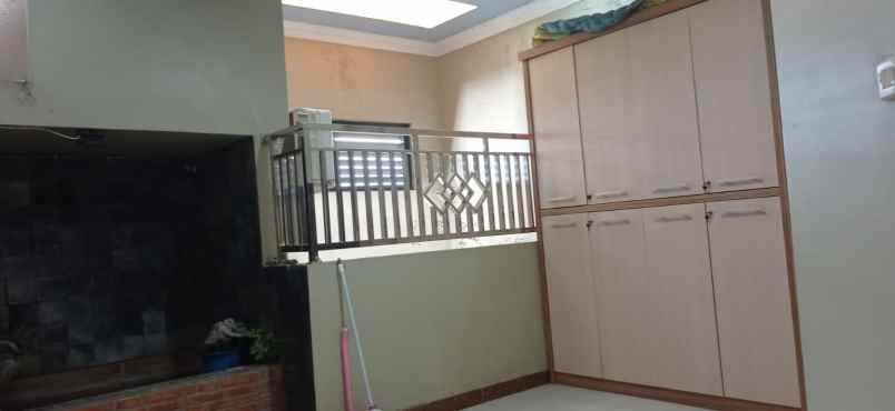 dijual rumah perumahan taman asri 2