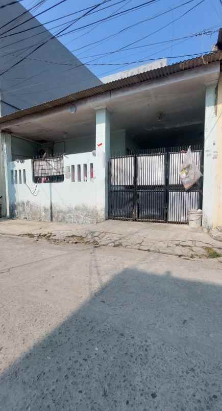 dijual rumah perumahan villa taman