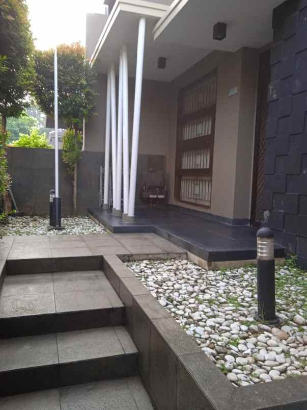 dijual rumah pesona kayangan depok jawa barat