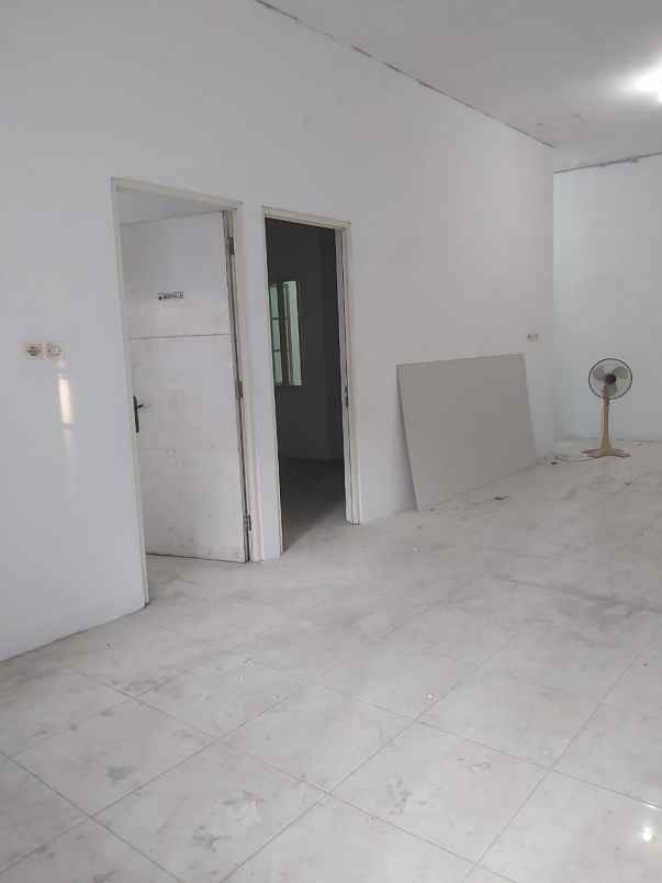 dijual rumah pesona permata gading