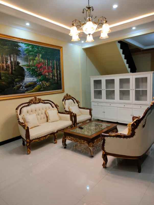 dijual rumah pesuruhan berkoh