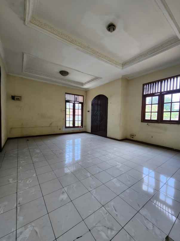 dijual rumah pisangan ciputat timur