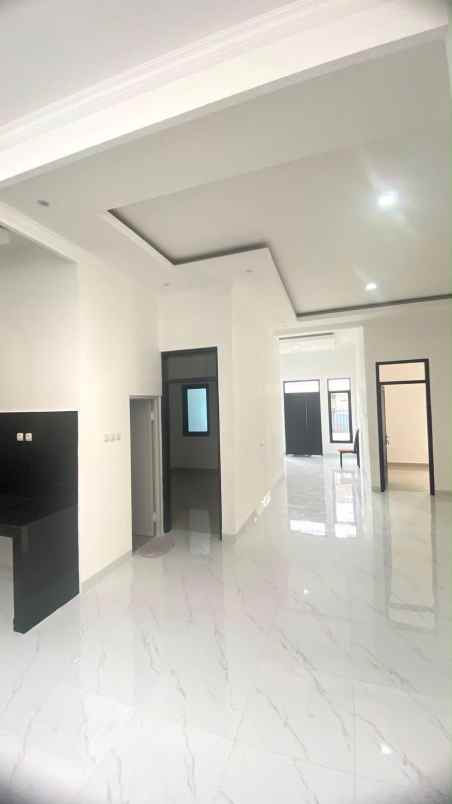 dijual rumah pondk pekayon indah