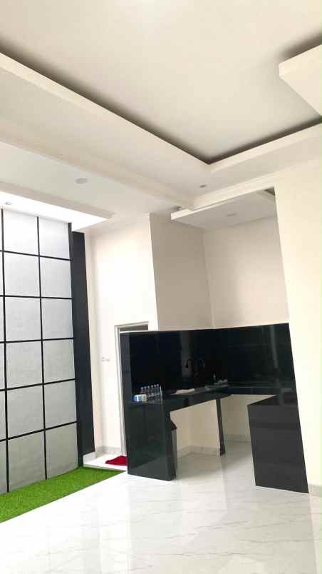 dijual rumah pondk pekayon indah