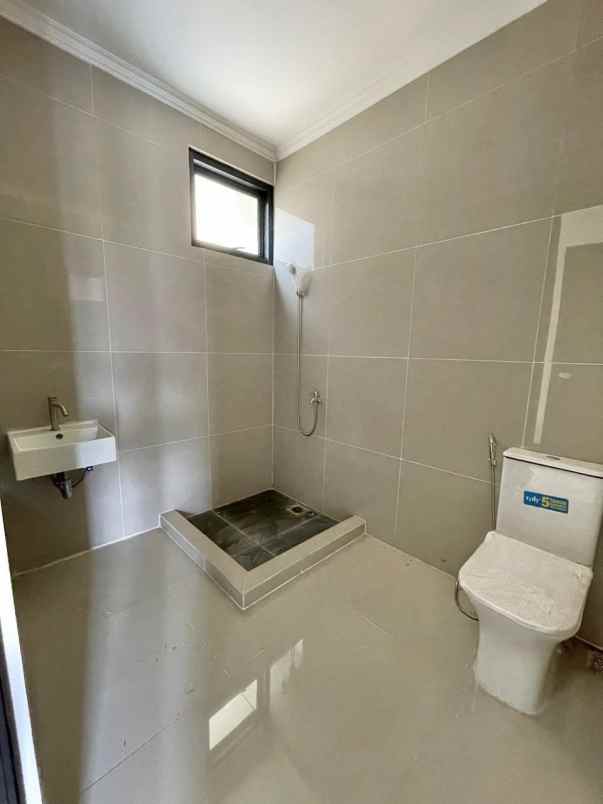 dijual rumah pondok benda pamulang