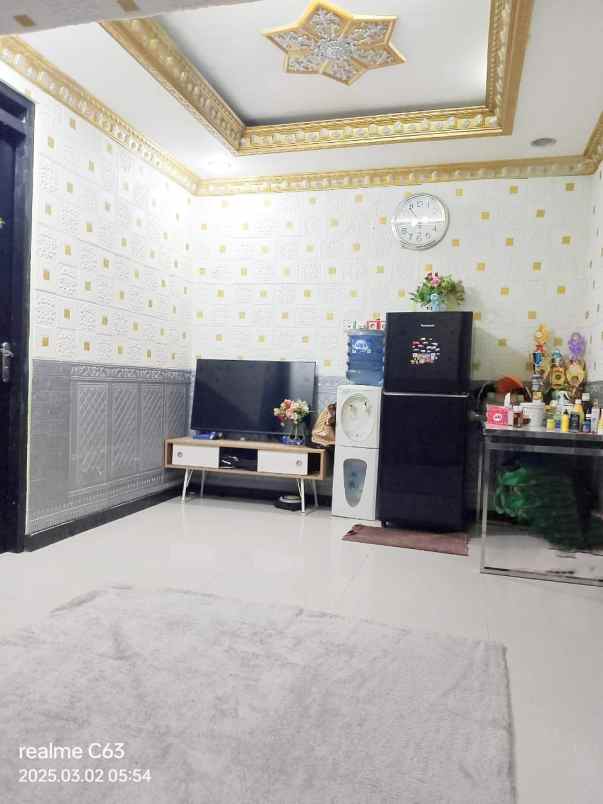 dijual rumah poris cipondoh