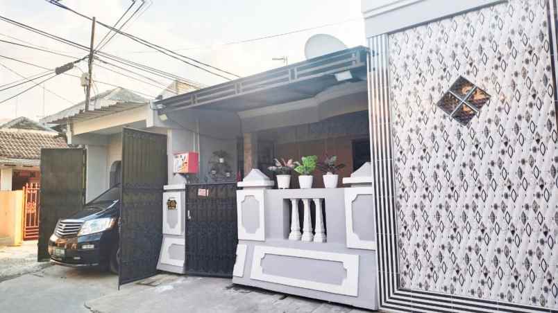 dijual rumah poris cipondoh