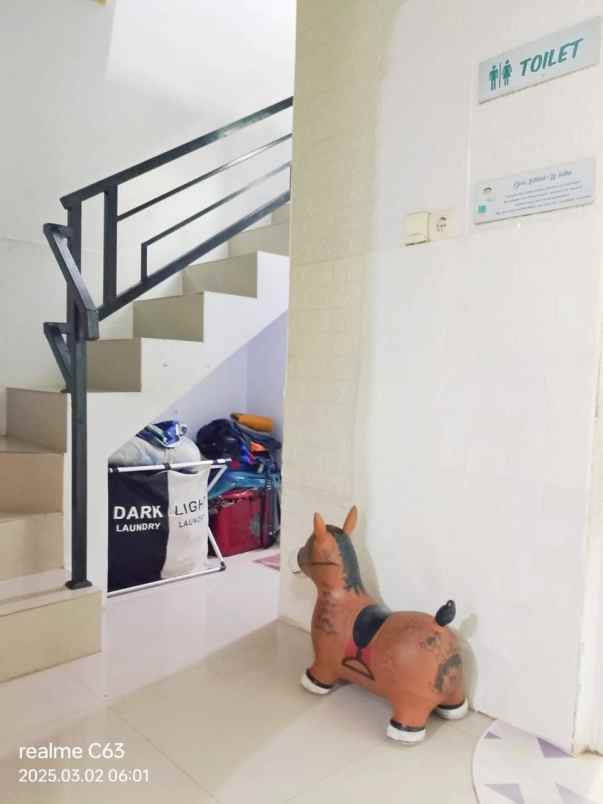 dijual rumah poris cipondoh