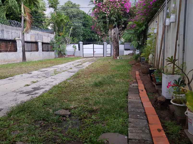 dijual rumah proklamasi pegangsaan