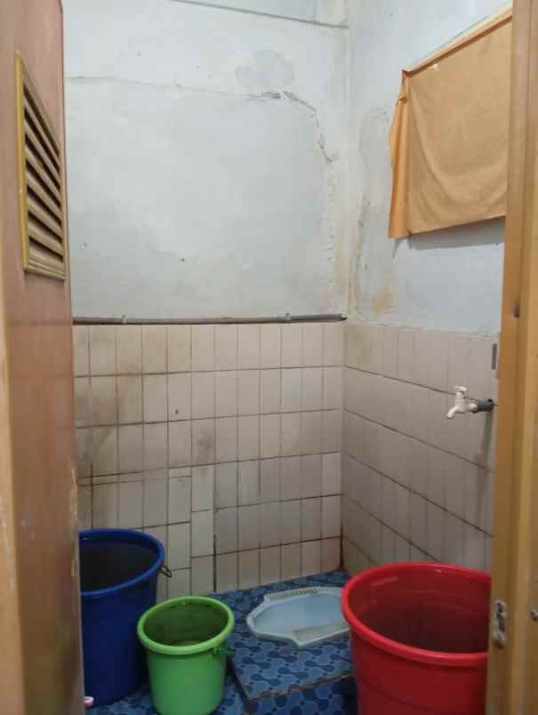 dijual rumah sarijadi bandung