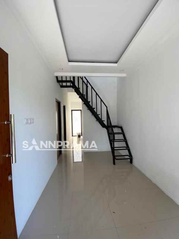 dijual rumah sasak panjang