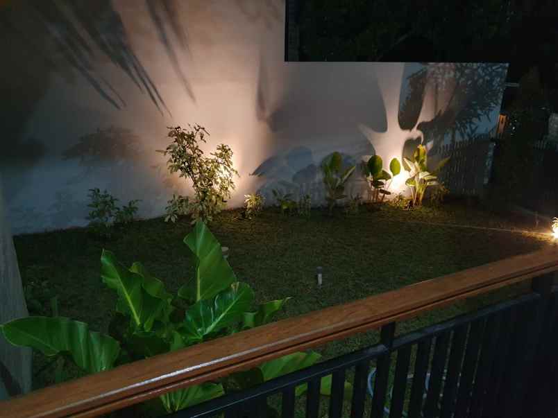 dijual rumah setiabudi setiabudhi