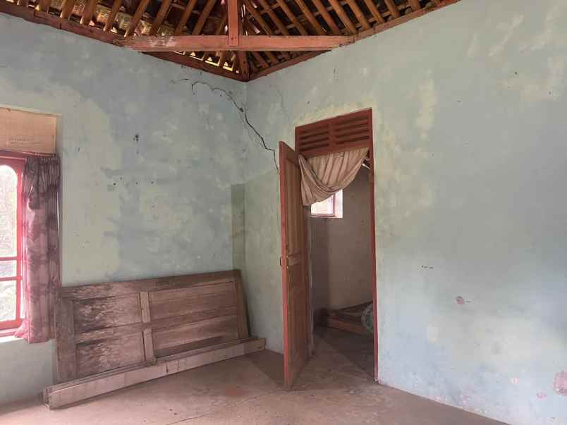 dijual rumah siap huni 700m ngargoyoso karanganyar