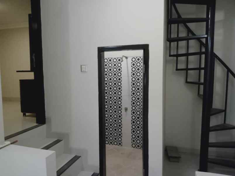 dijual rumah siap huni di cibubur residence