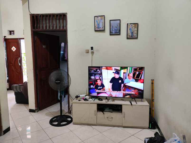 dijual rumah sinar waluyo kedungmundu