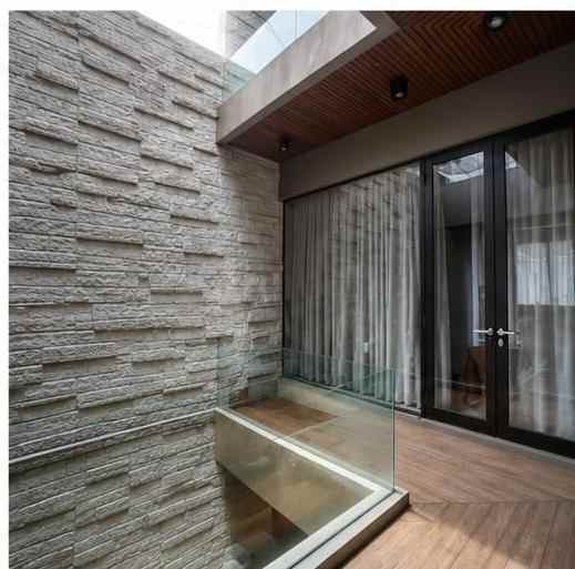 dijual rumah singgasana pradana