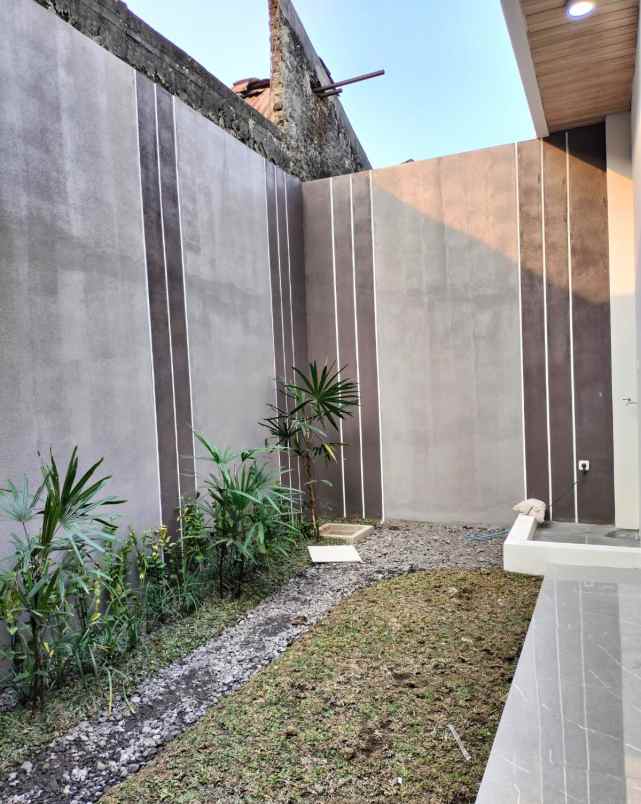 dijual rumah sleman
