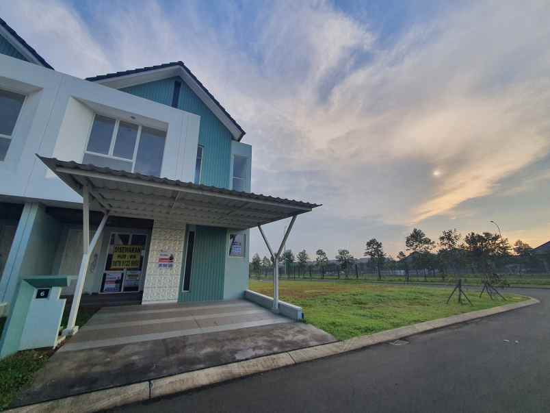 dijual rumah suvarna sutera cluster