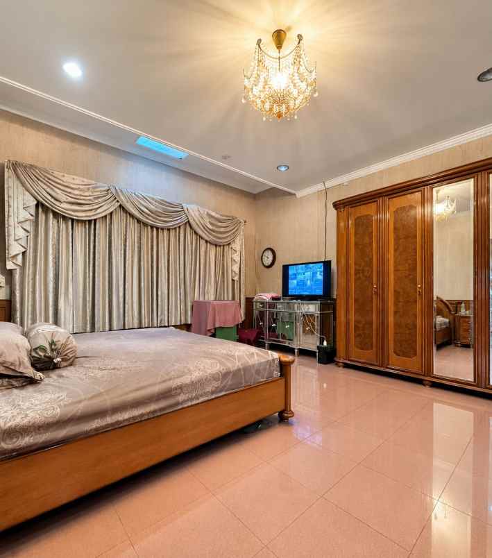 dijual rumah taman bona indah a1