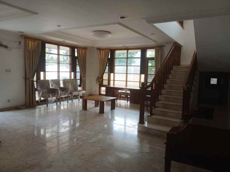 dijual rumah taman kedoya baru jakbar hook