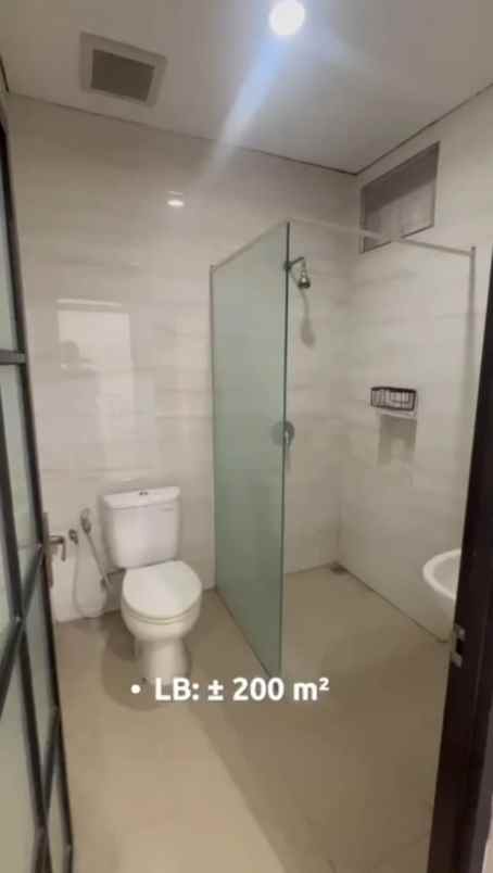 dijual rumah taman pusparaya