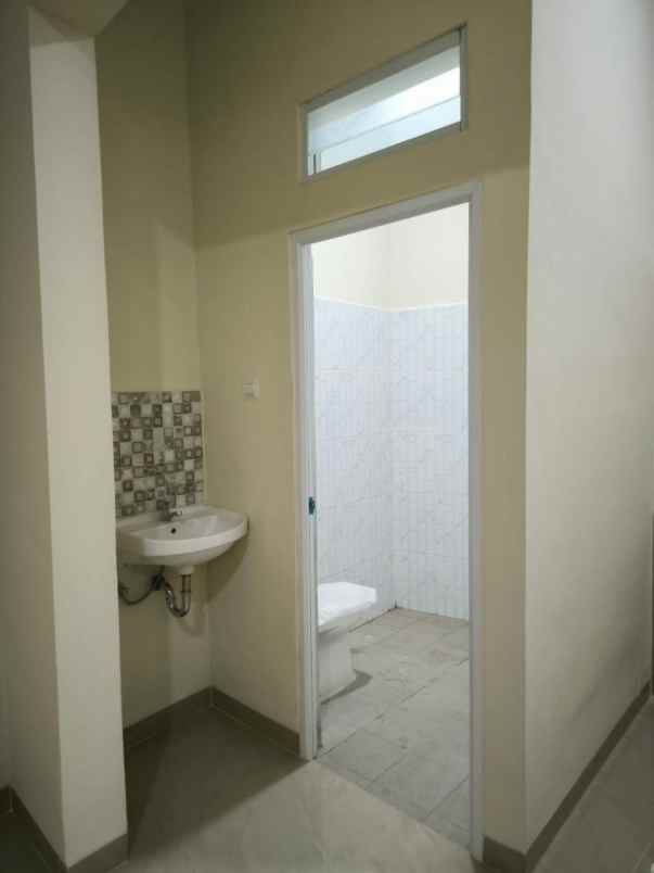 dijual rumah tambora