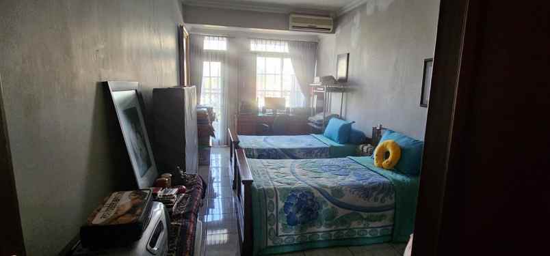 dijual rumah tanjung barat