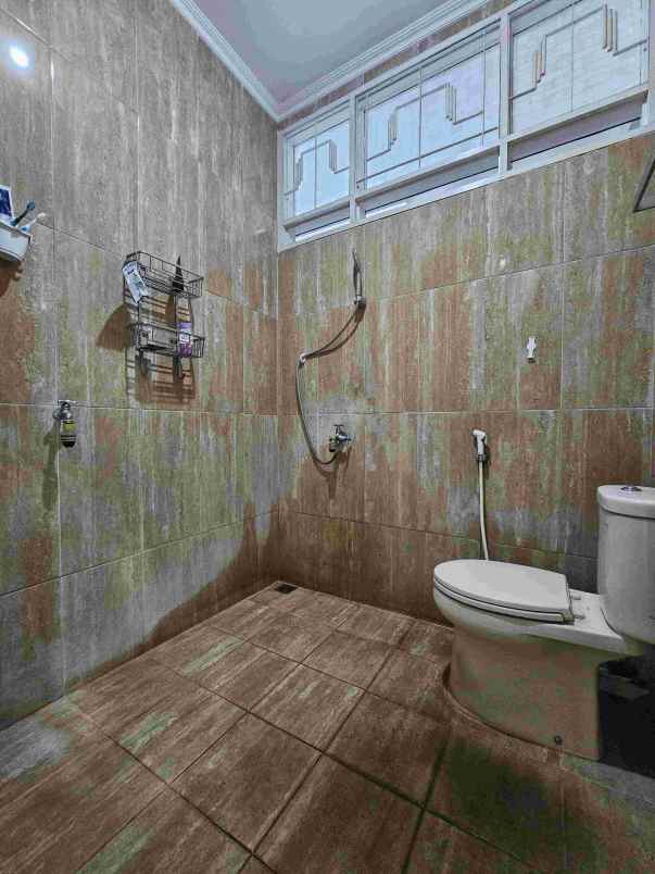 dijual rumah tanjung barat jagakarsa