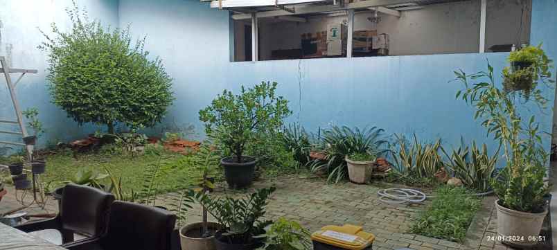 dijual rumah tenggilis mejoyo