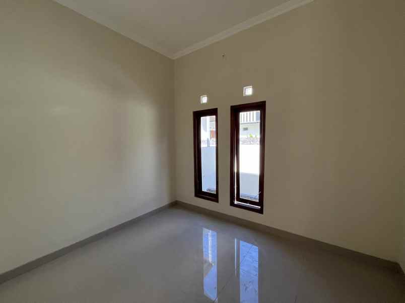 dijual rumah tirtoadi kec mlati