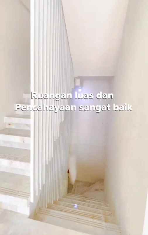 dijual rumah tugu