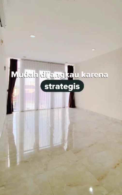 dijual rumah tugu