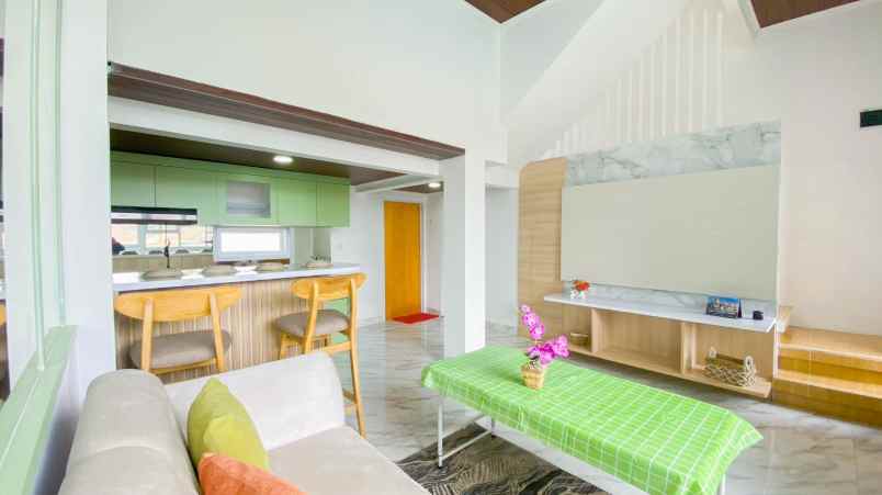 dijual rumah tugu