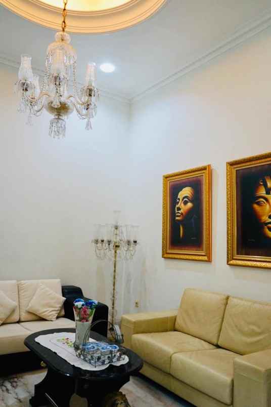 dijual rumah villa artha gading kelapa