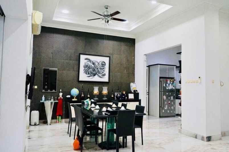 dijual rumah villa artha gading kelapa