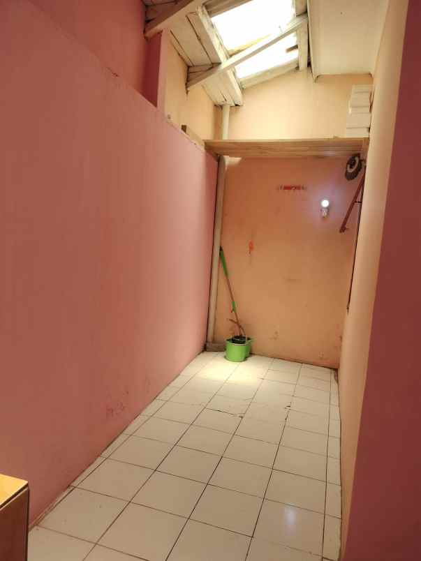 dijual rumah villa cilame regency