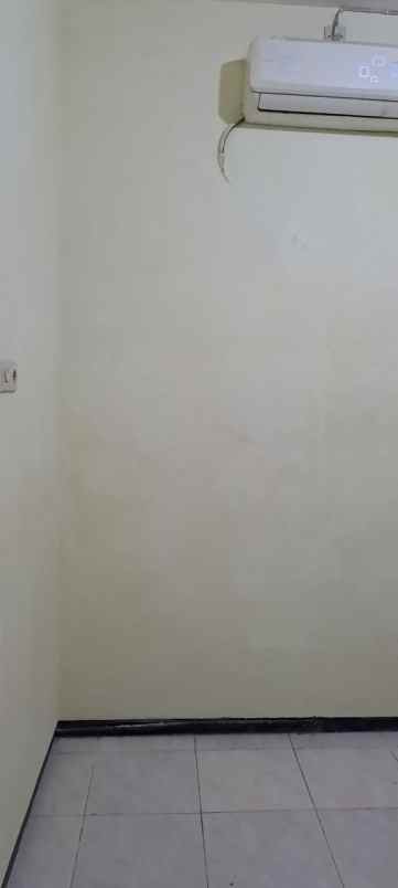 dijual rumah wiguna regency dekat merr