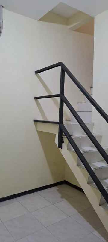 dijual rumah wiguna regency dekat merr