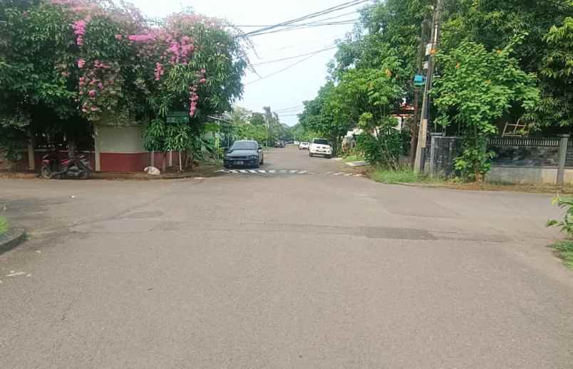 dijual tanah cluster taman sari kota